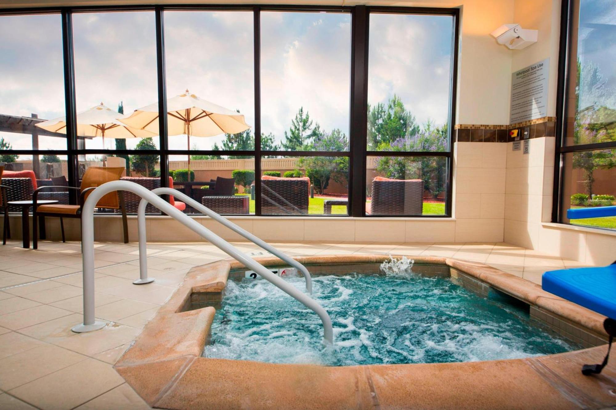 Courtyard Warner Robins Hotel Exterior foto