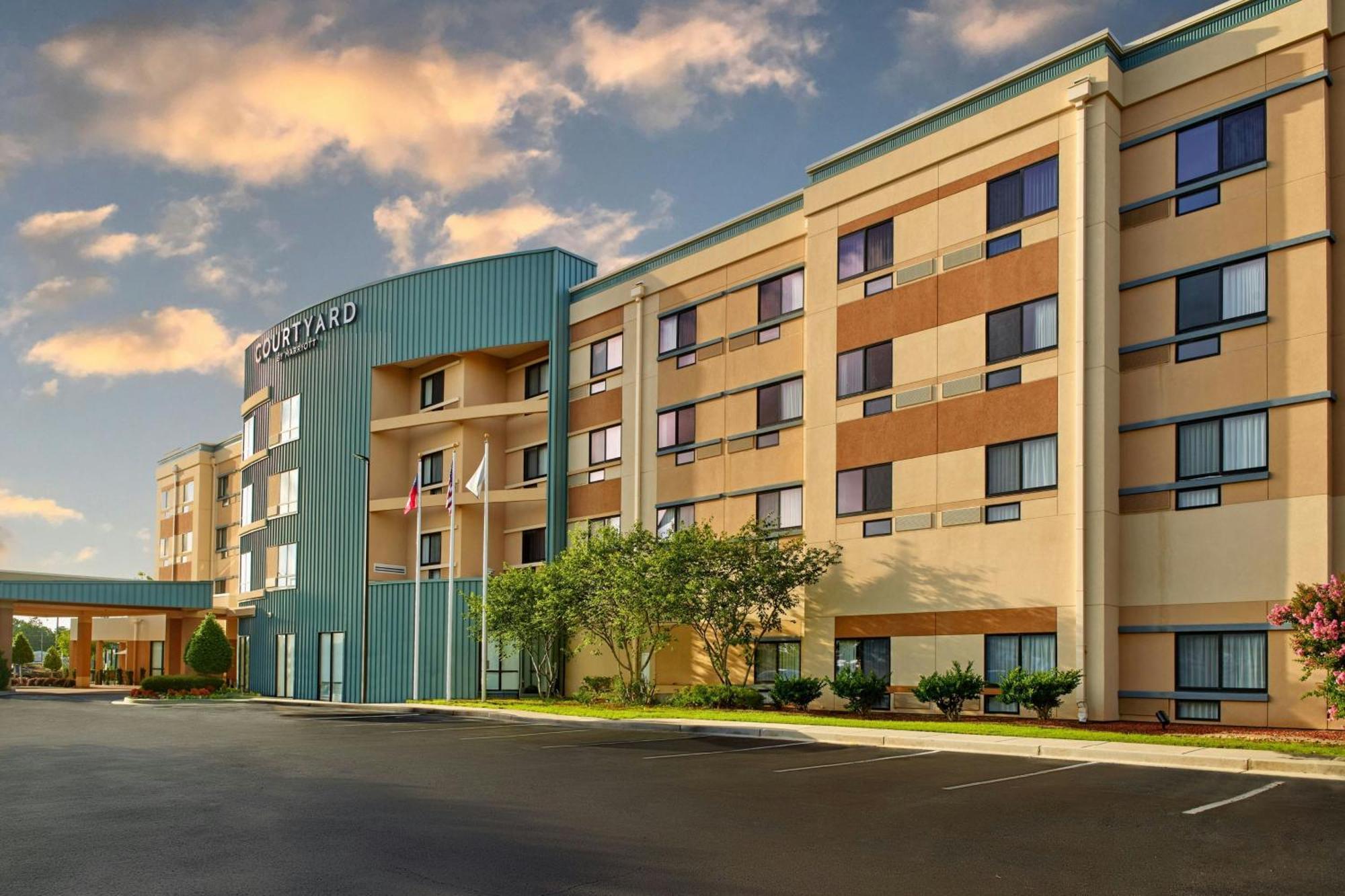 Courtyard Warner Robins Hotel Exterior foto